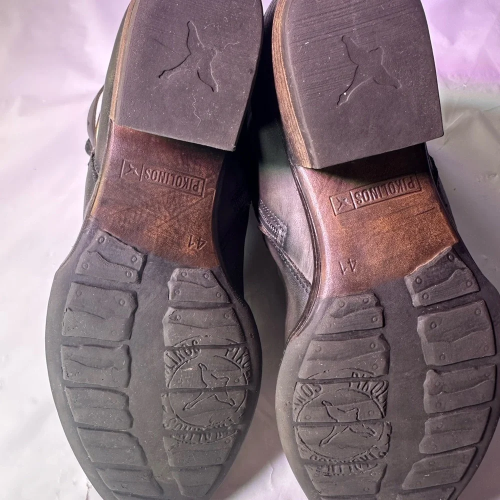 Pikolinos Dark Brown Leather Ankle Boots with Buckle - Picture 15 of 16